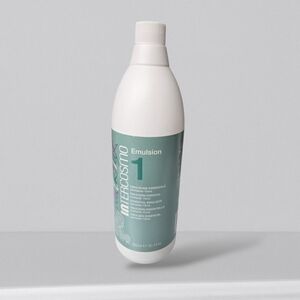 Nutrilux Intercosmo Emulsion 1 Cream Developer 15 Vol/4.5% 900 ml/30.4 fl.oz